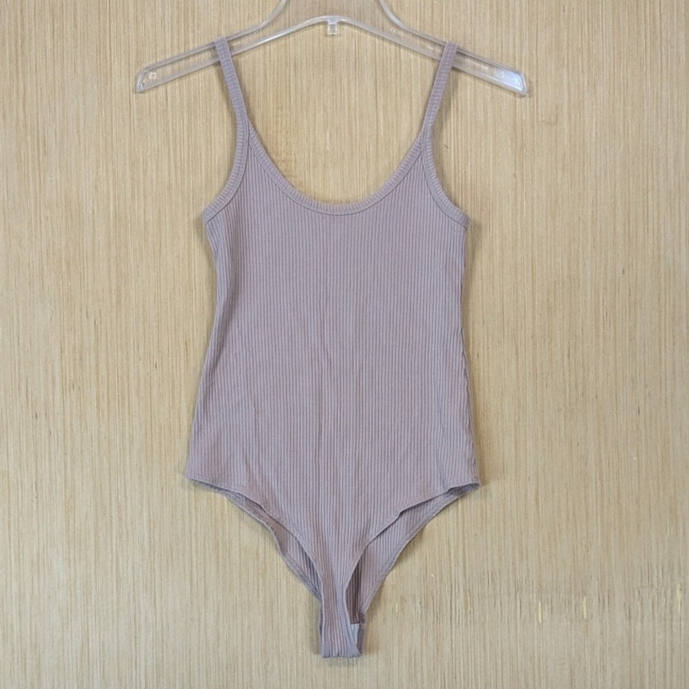 Reformation Jeans Ribbed Scoop Neck Bodysuit Neutral‎ Taupe Small Tencel Blend